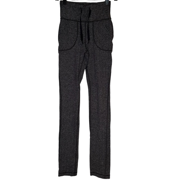 Lululemon Skinny Will Pant *Luon Giant Herringbone Black *Luon // Size 4 - Picture 3 of 10